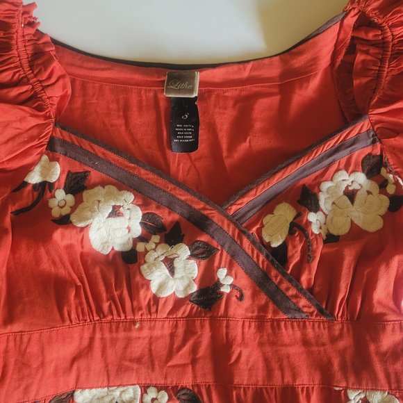 Anthropologie Lithe Snowshoe red embroidered top Size 8 - Picture 3 of 5